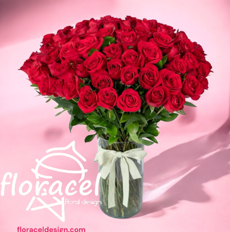 Cilindro de 100 rosas rojas